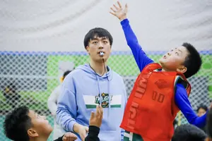 石家庄篮球训练营适合15岁学生吗知乎